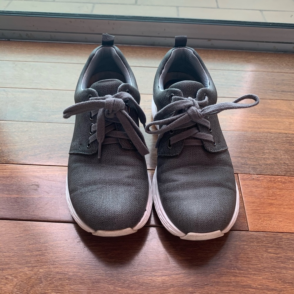 Nurse Mates Align Velocity shoes in grey